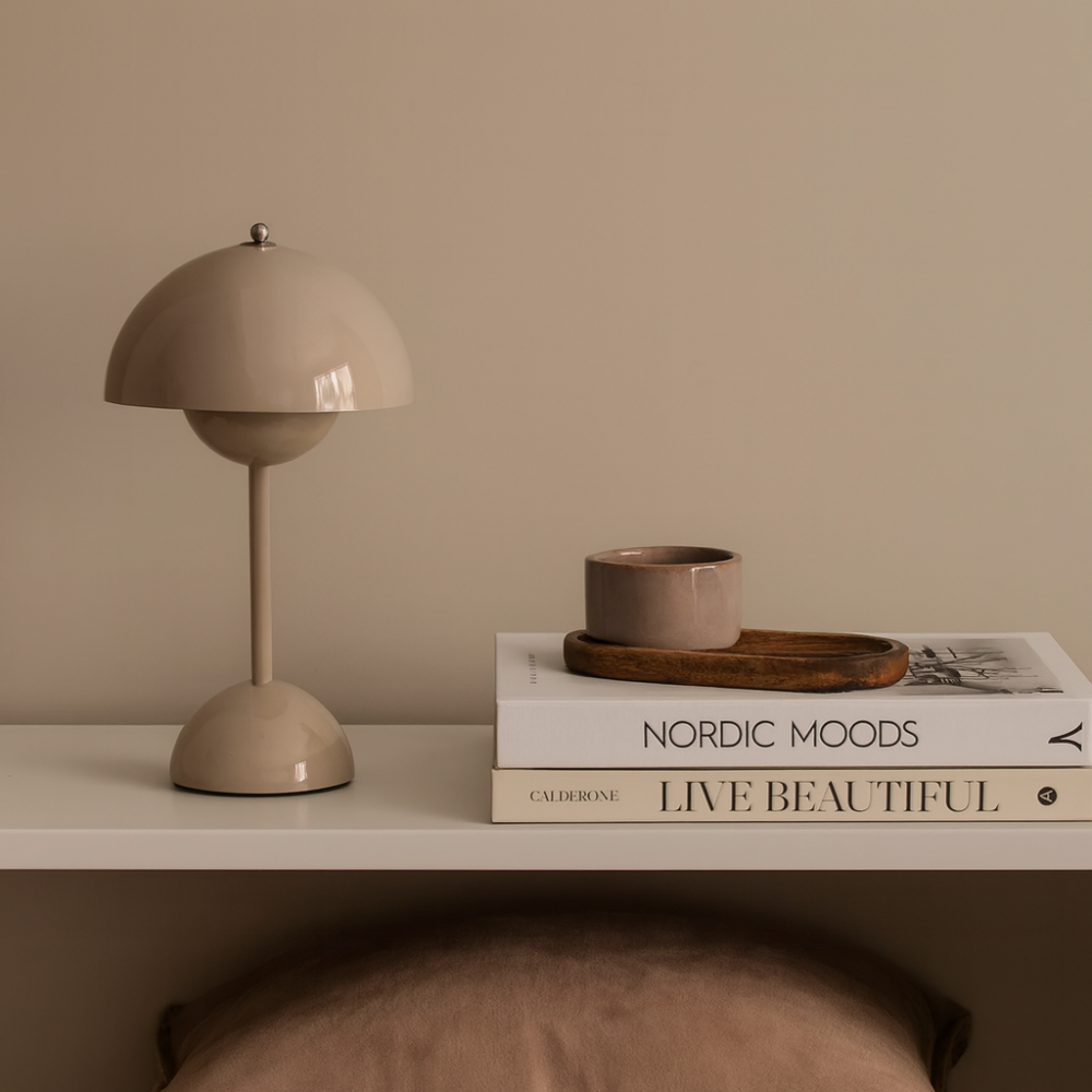 AuroraGlo – Lampe de table LED sans fil – Design moderne – Flowerpot V2 – 3 niveaux de luminosité