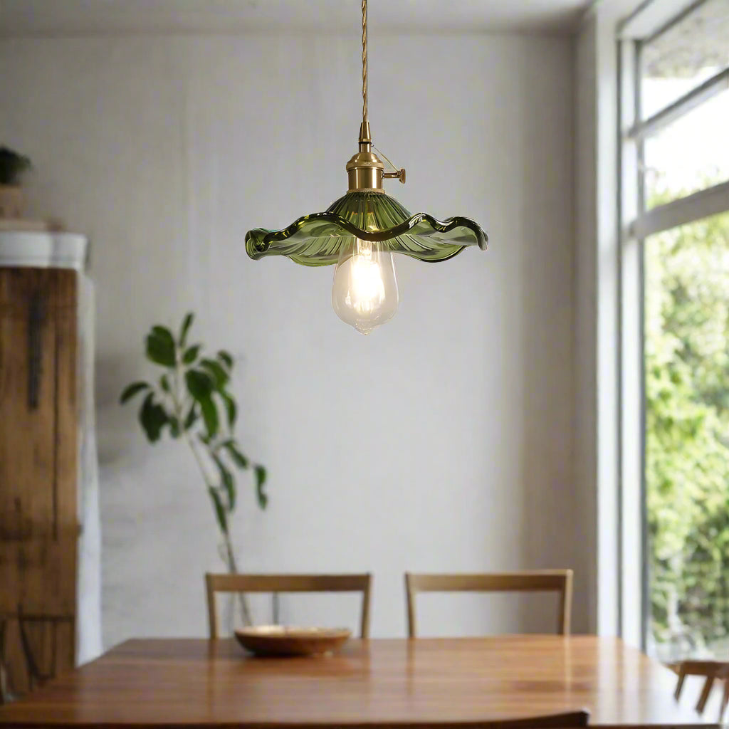 Suspension en forme de fleur – Hibiscus – Verre et laiton