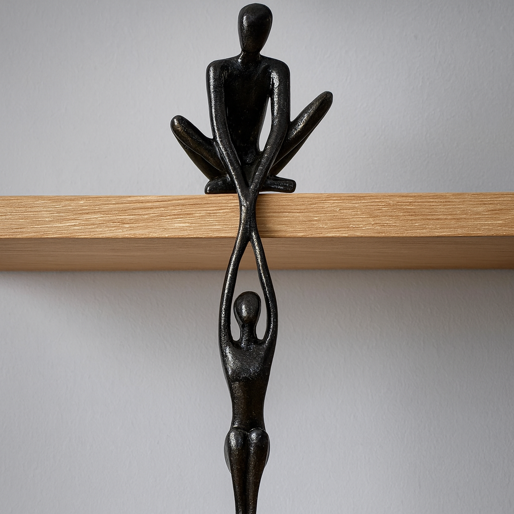 Maison Elvion – Sculpture décorative en polystone – Symbole de lien et d’unité – Idée cadeau pour couple, mariage ou décoration intérieure – Finition artisanale durable